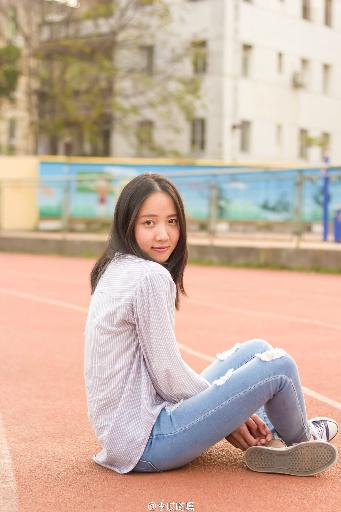 不良之年少轻狂