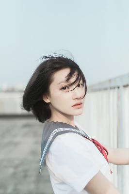 她在丈夫面前被耍了